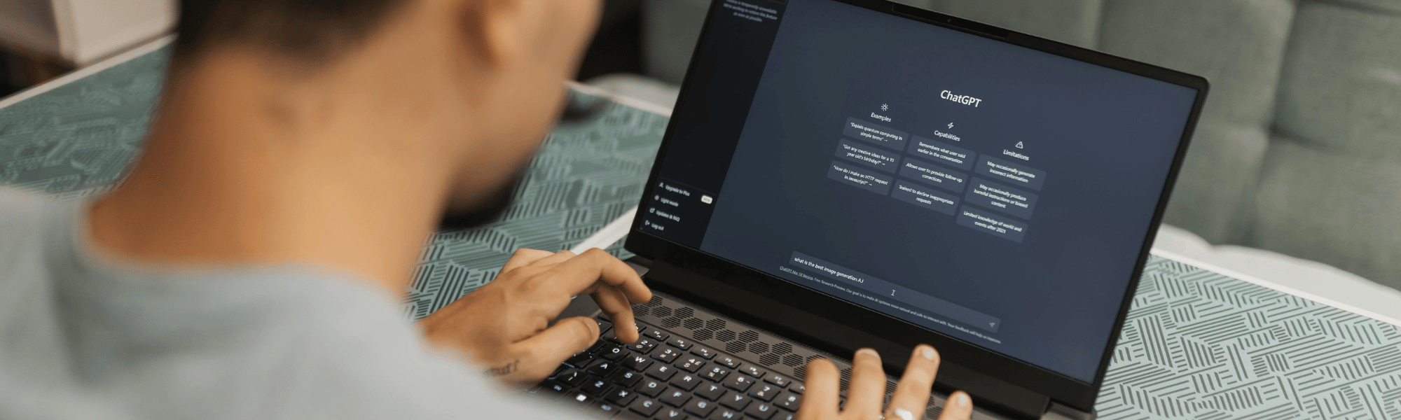 How to Use AI to Improve Your CV